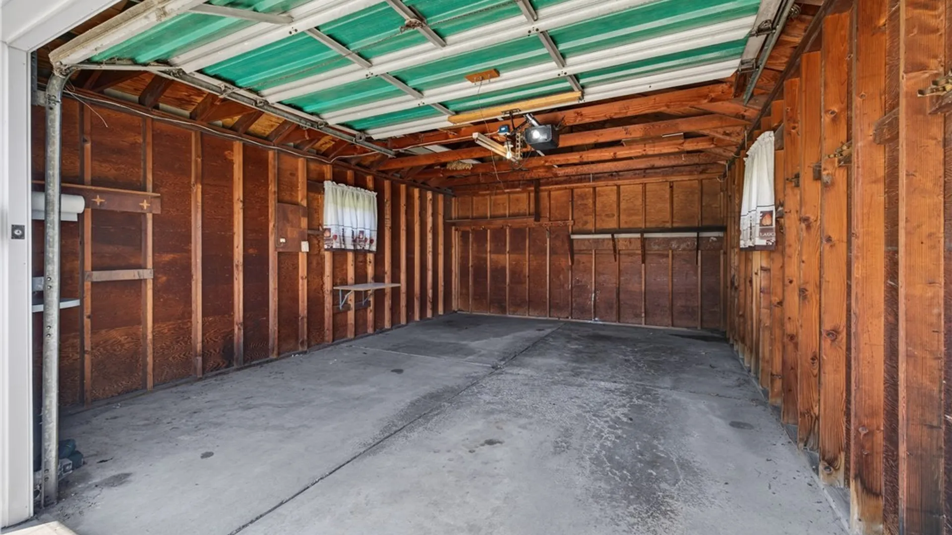 Property at 2918 Seneca Avenue, Niagara Falls, NY 14305 26