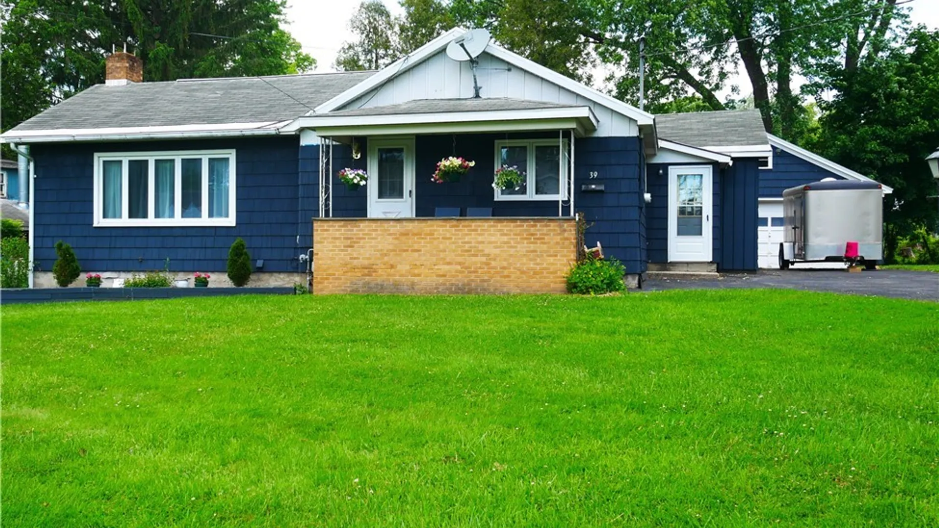 Property at 39 Young Avenue, New Hartford, NY 13417 25