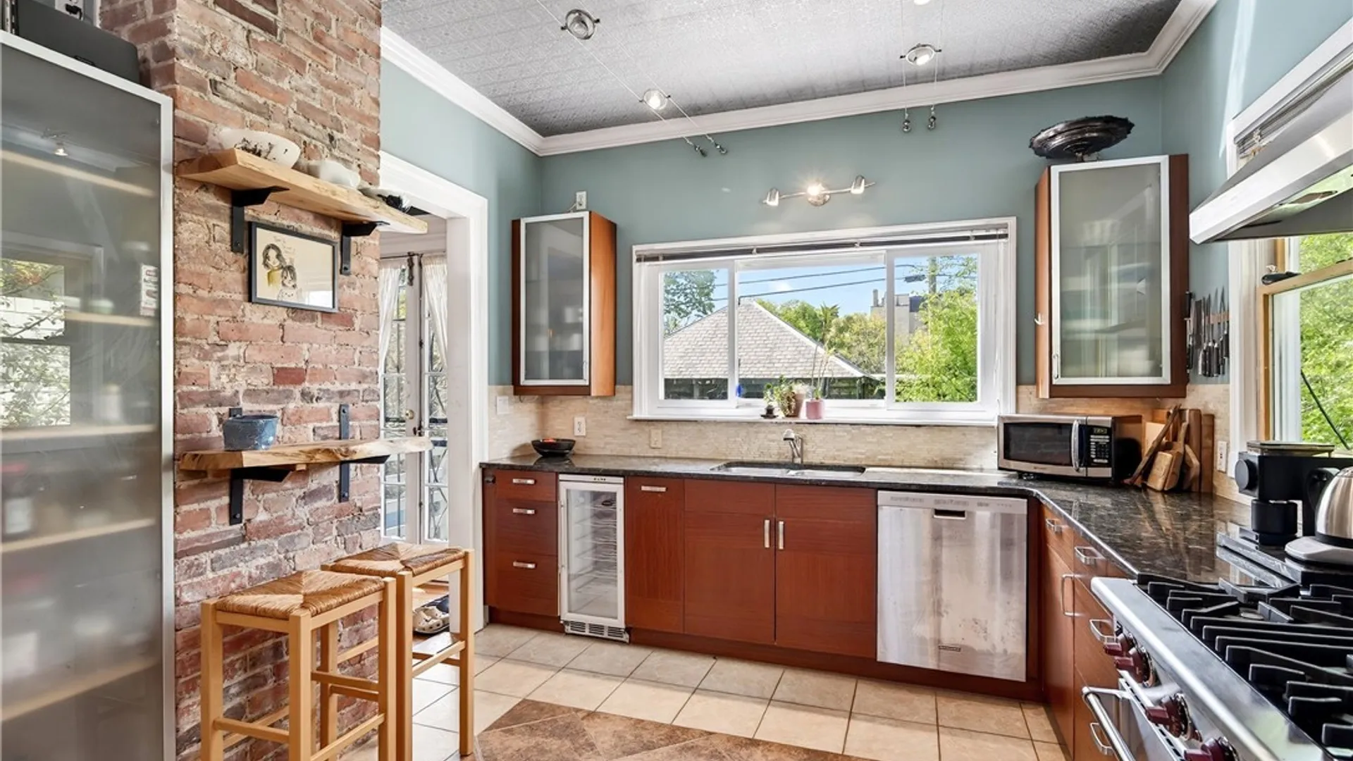 Property at 187 Anderson Place, Buffalo, NY 14222 16