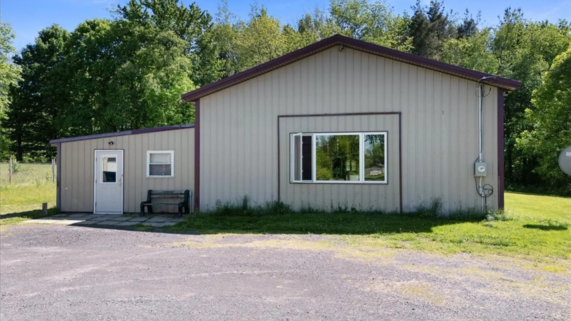 Property at 6940 N Geneva Road, Sodus, NY 14551 4