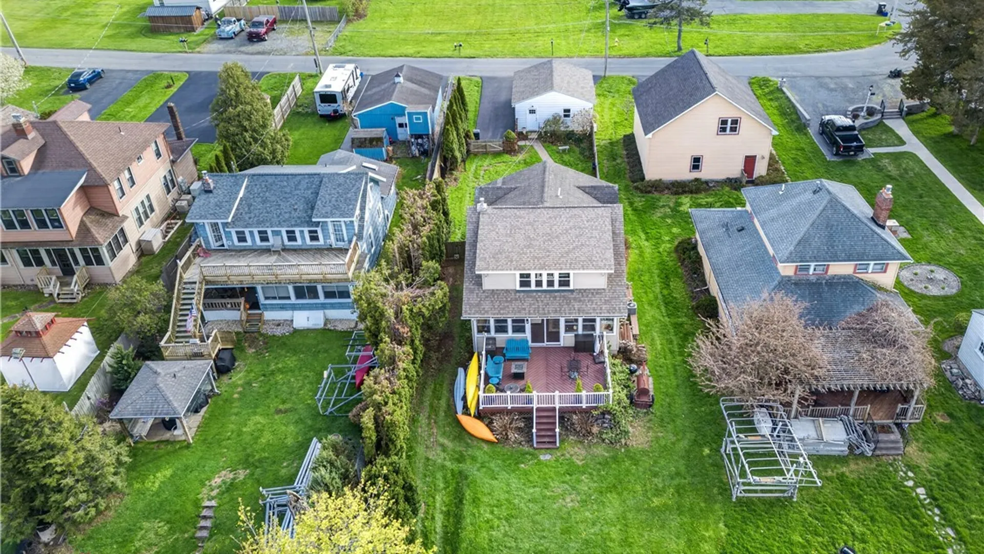 Property at 6989 Van Antwerp Dr, Cicero, NY 13039 39
