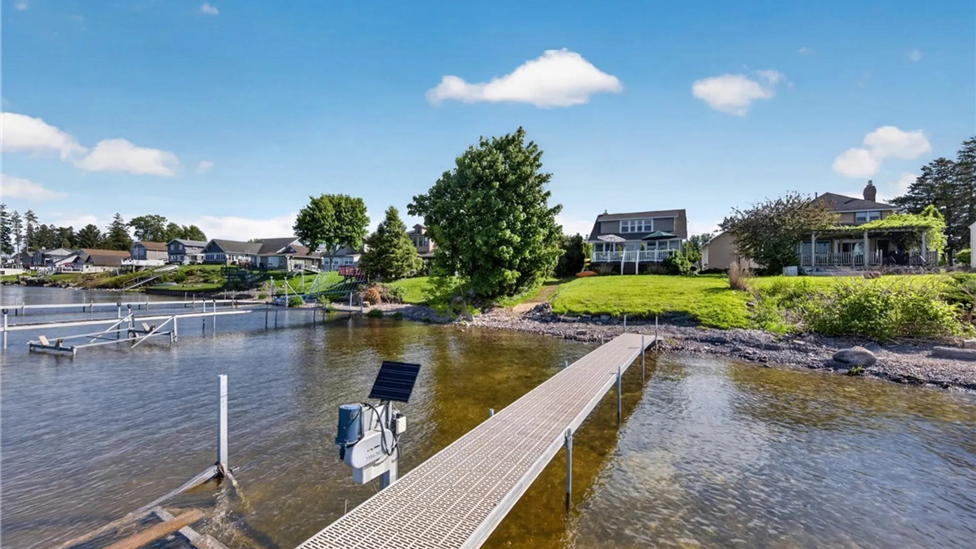 Property at 6989 Van Antwerp Dr, Cicero, NY 13039 5