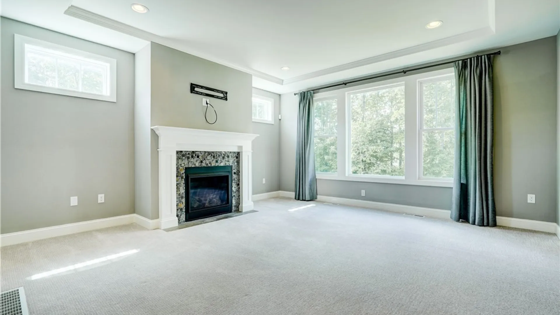 Property at 5 Camellia Rise, Perinton, NY 14450 10