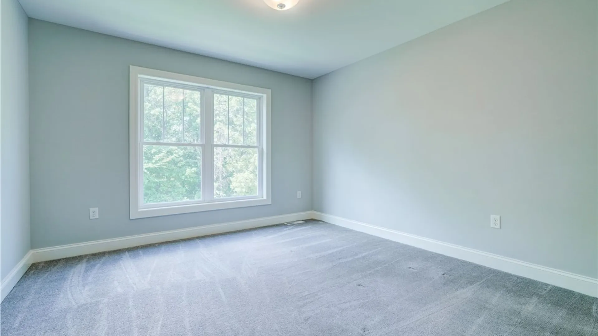 Property at 5 Camellia Rise, Perinton, NY 14450 19