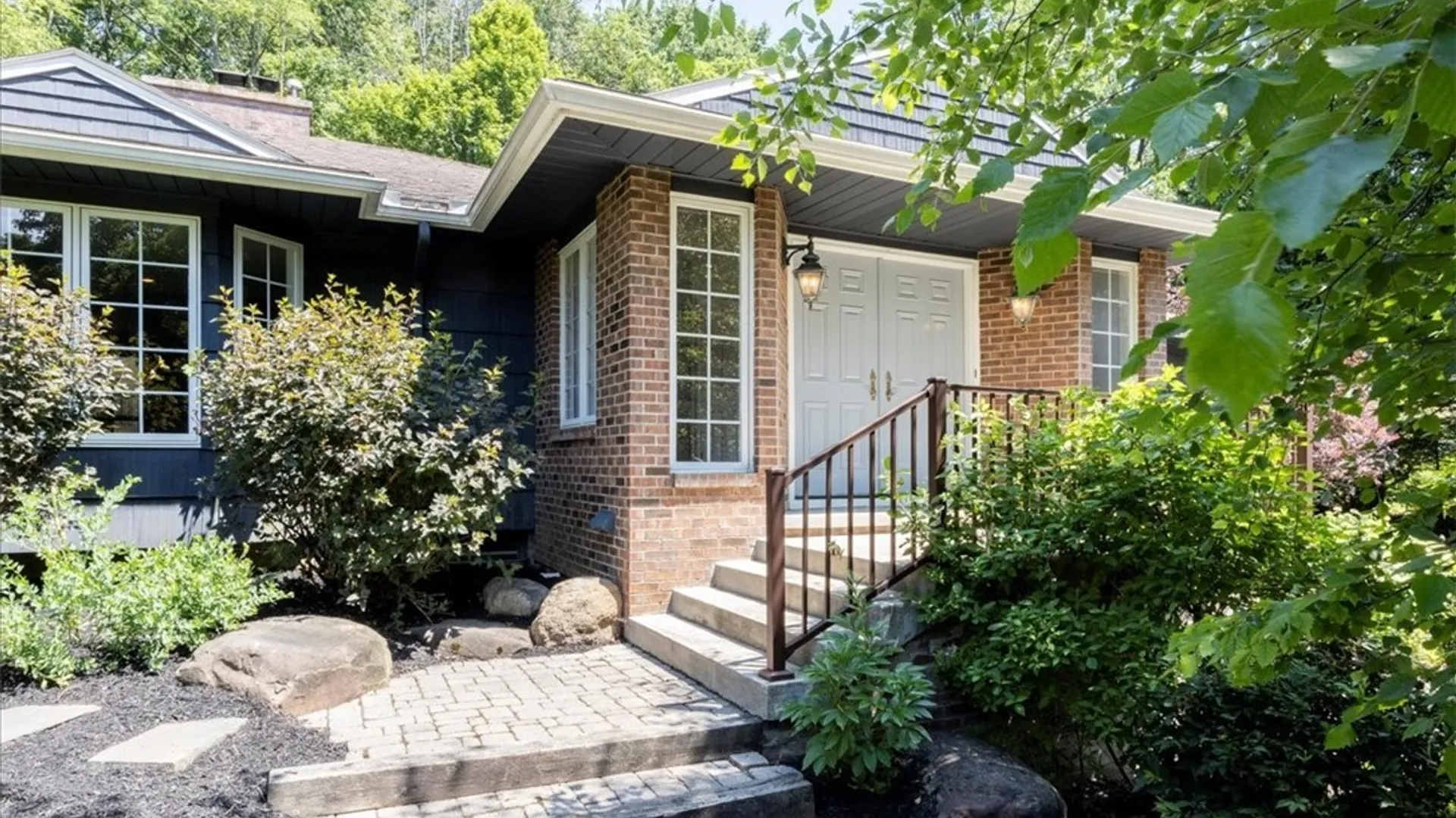 Property at 144 Hillcrest Rd, Aurora, NY 14052 32