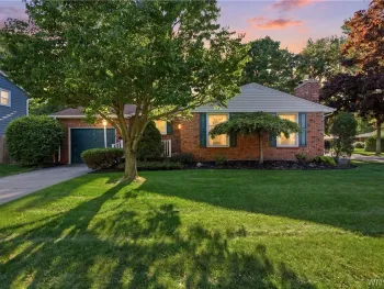 Property at 901 Park Avenue, North Tonawanda, NY 14120