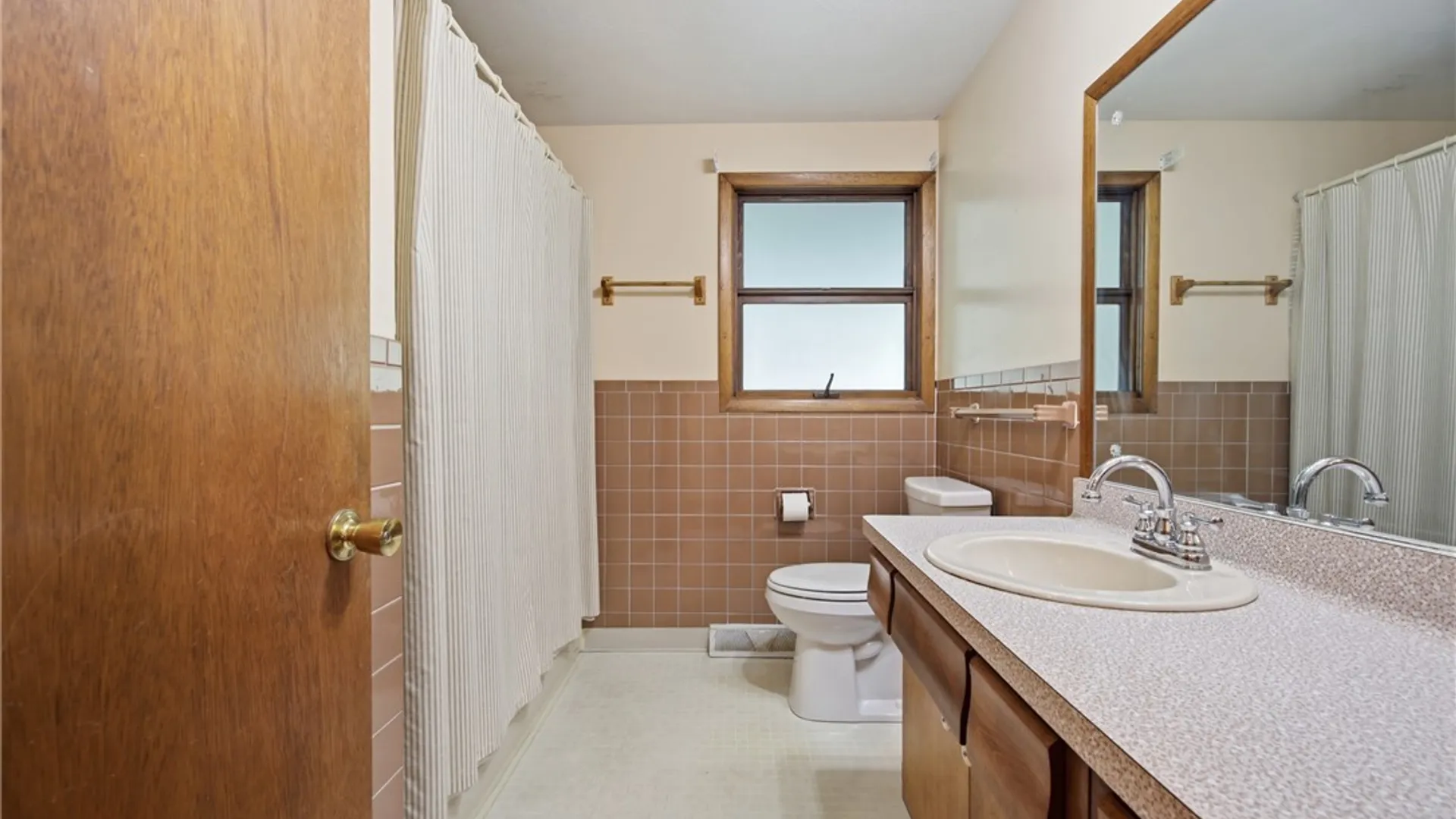Property at 901 Park Avenue, North Tonawanda, NY 14120 36