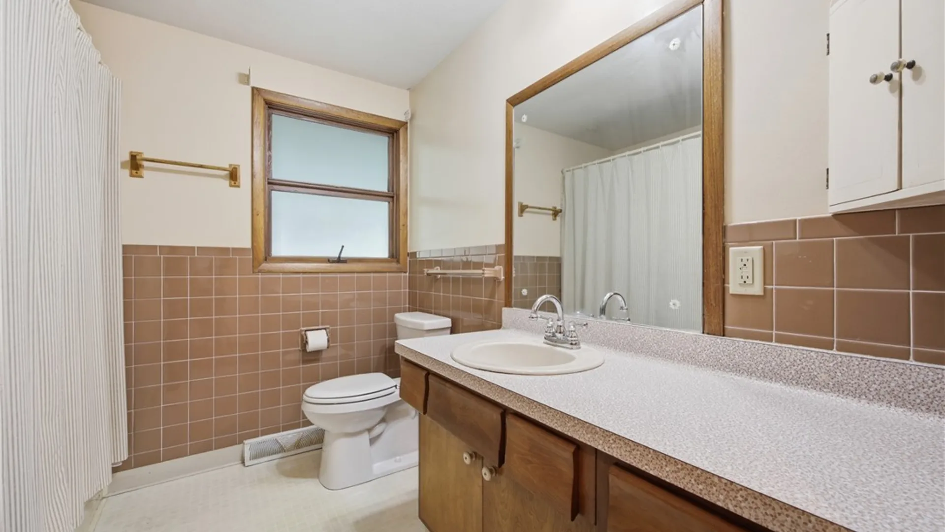 Property at 901 Park Avenue, North Tonawanda, NY 14120 37