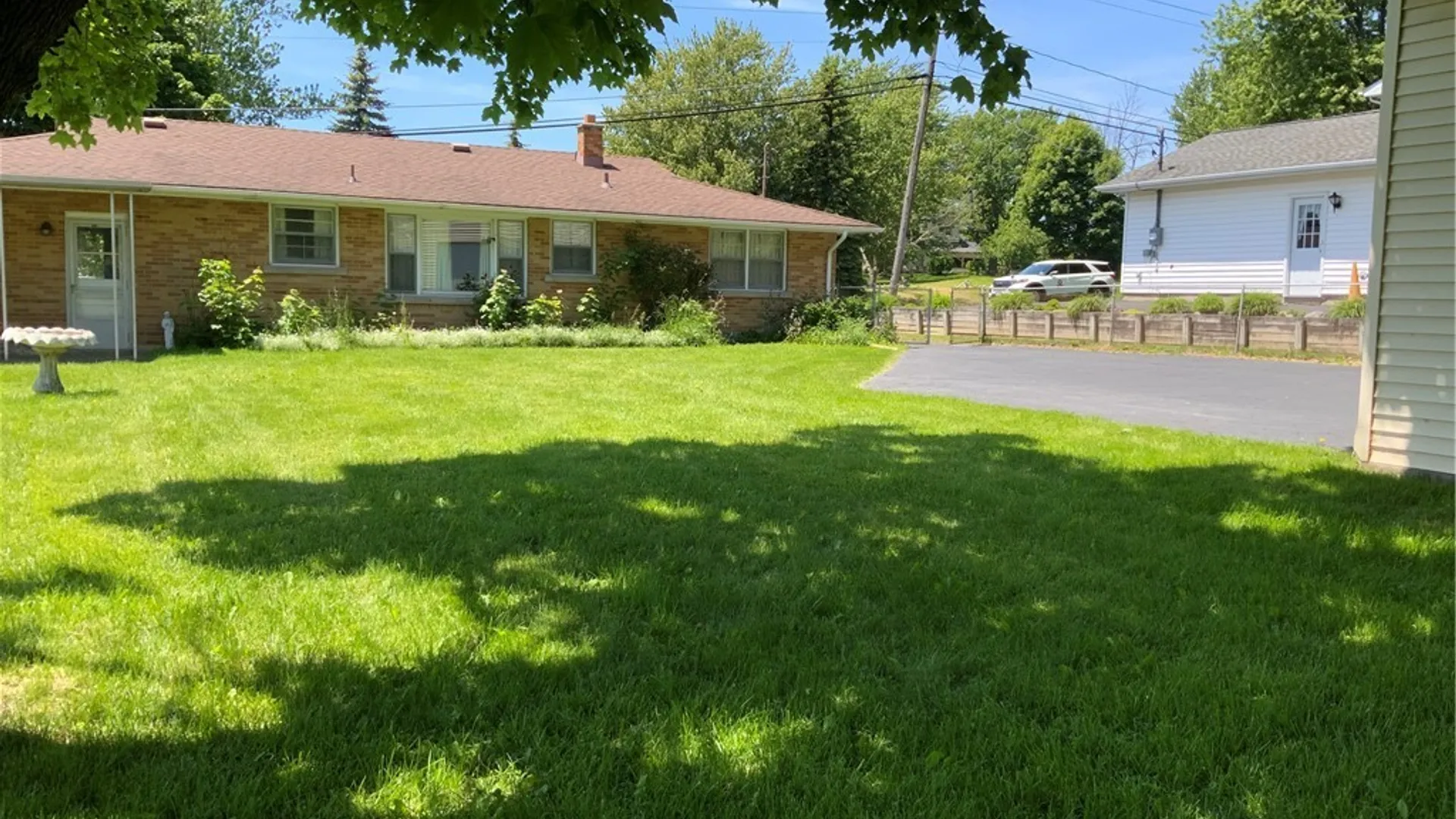 Property at 4959 Sunset Drive, Lockport Town, NY 14094 2