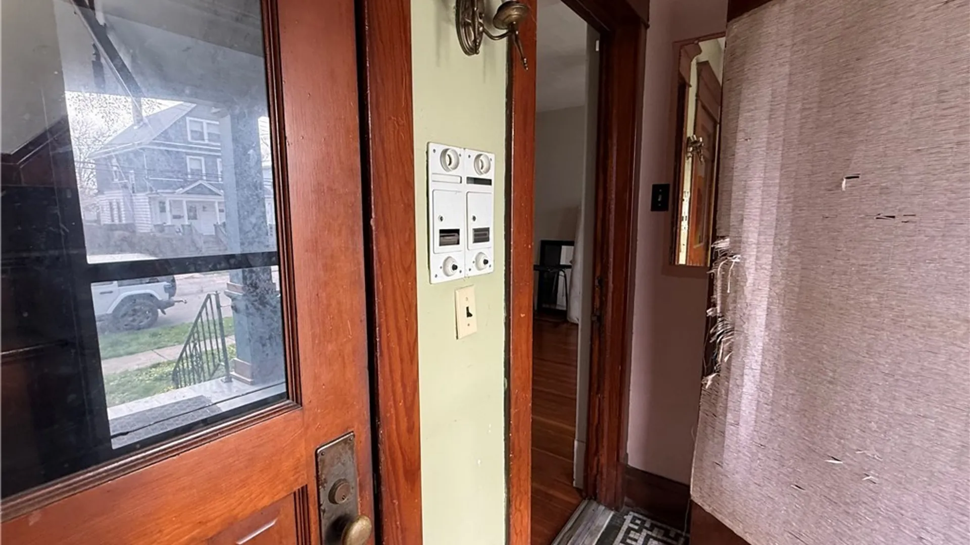 Property at 467 East Street, Buffalo, NY 14207 4
