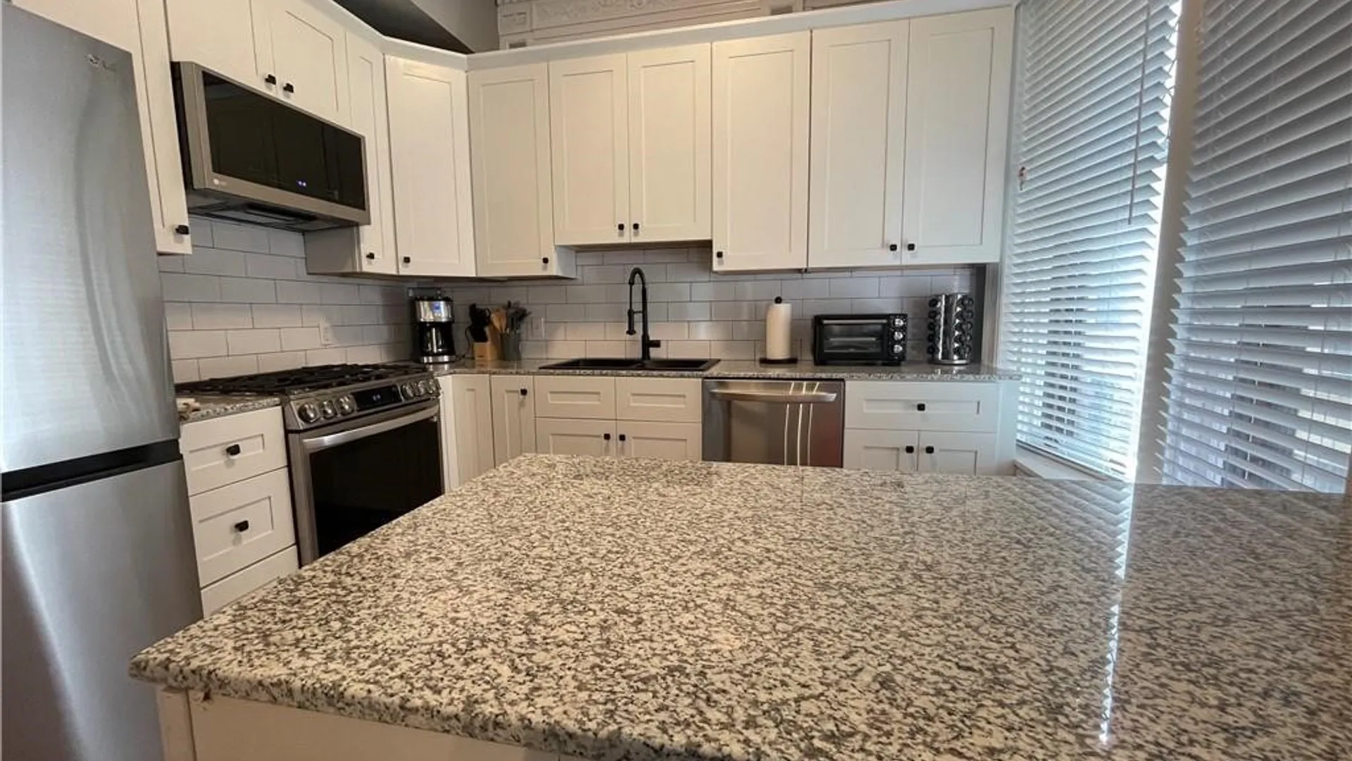 Property at 1115 Delaware Avenue, Buffalo, NY 14209 10