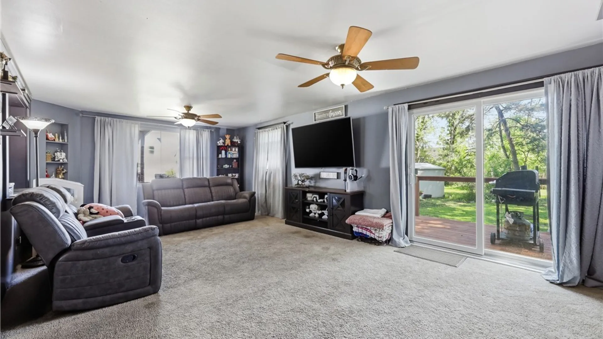 Property at 11 Thoreau Court, Tonawanda, NY 14150 9