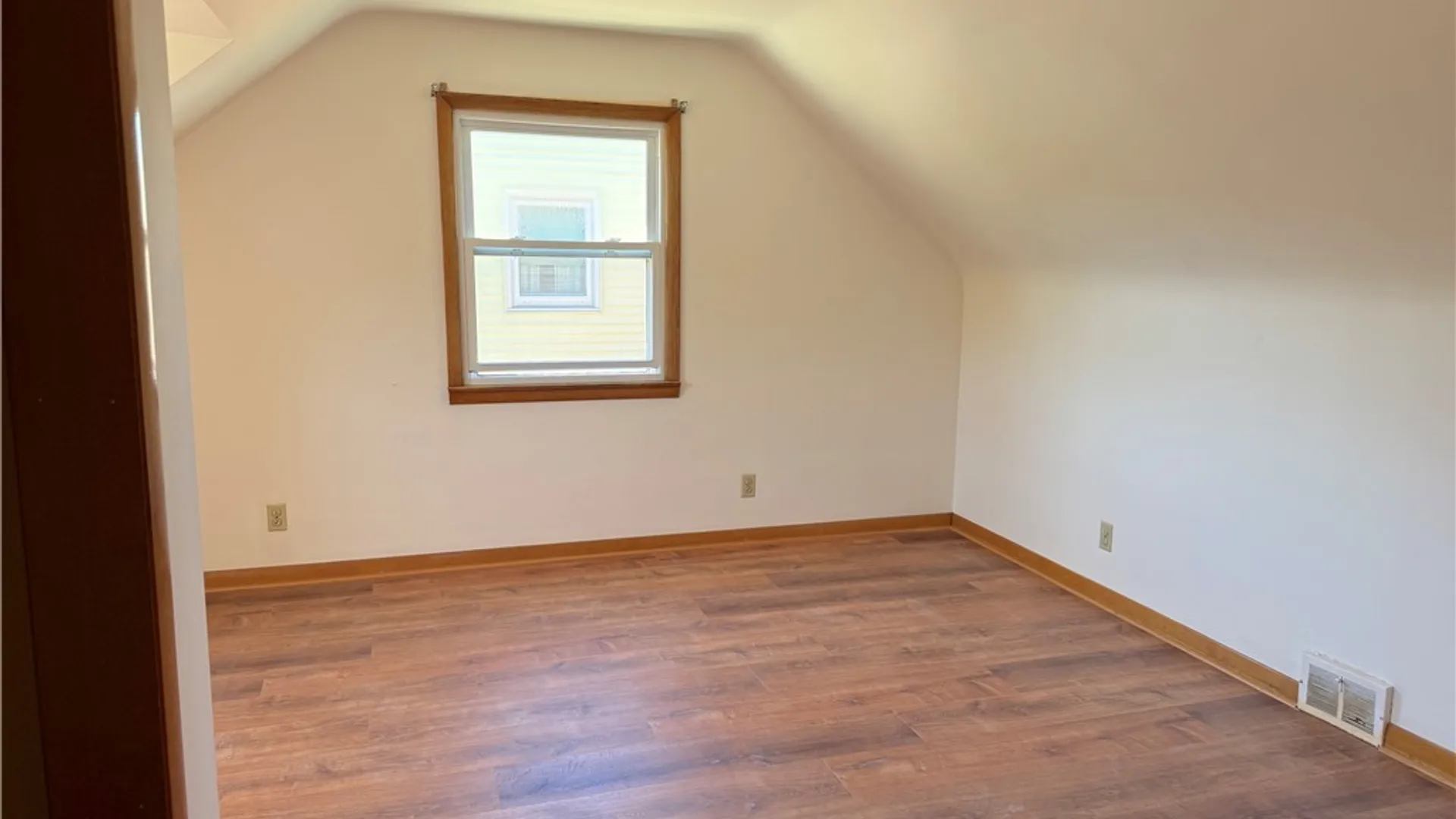 Property at 318 Forbes Avenue, Tonawanda, NY 14150 16