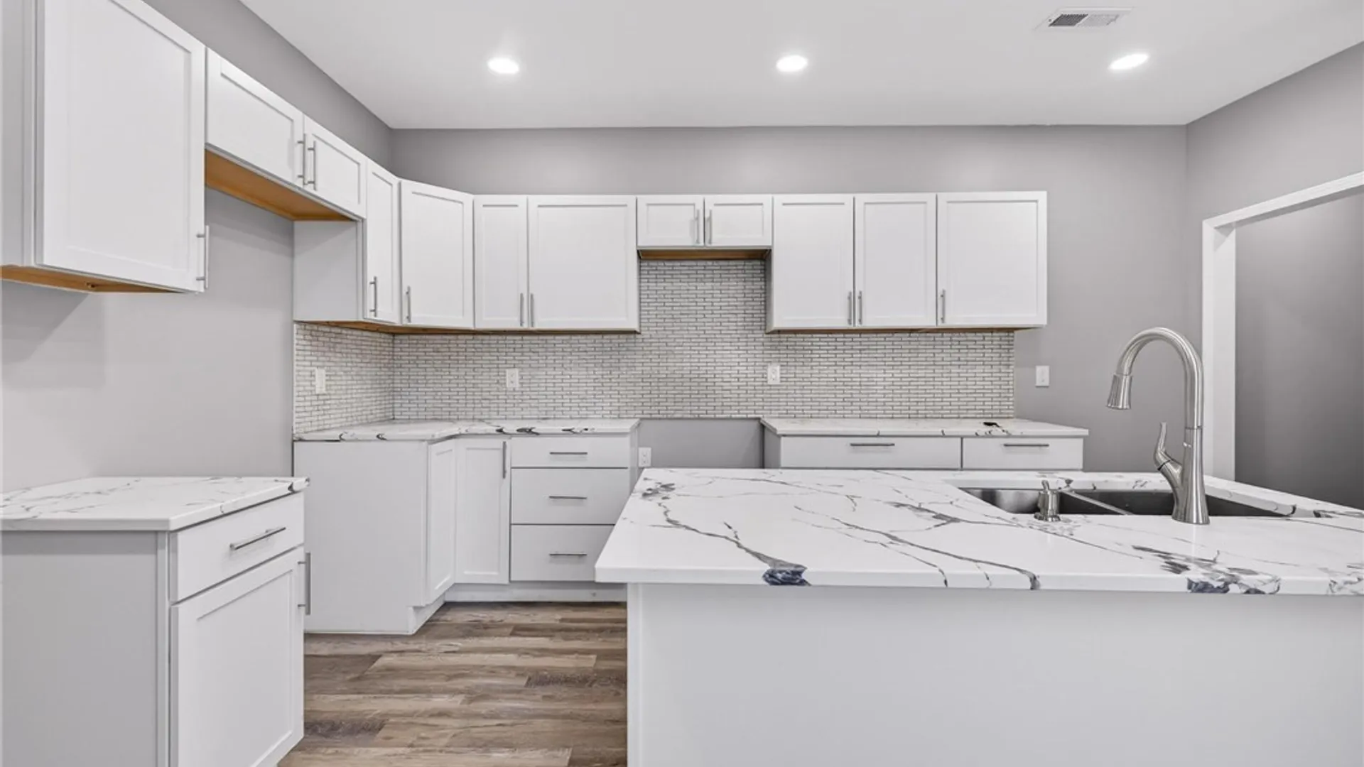 Property at 30 Coit Street, Buffalo, NY 14206 4