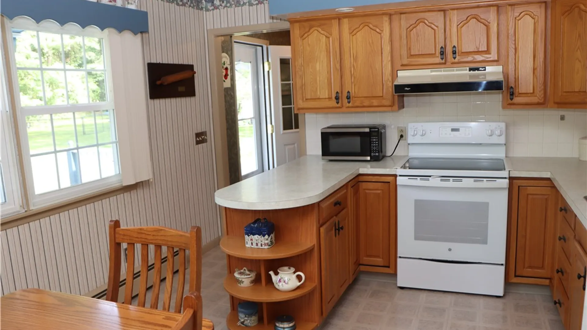 Property at 6856 Maple Avenue, Sodus, NY 14551 17
