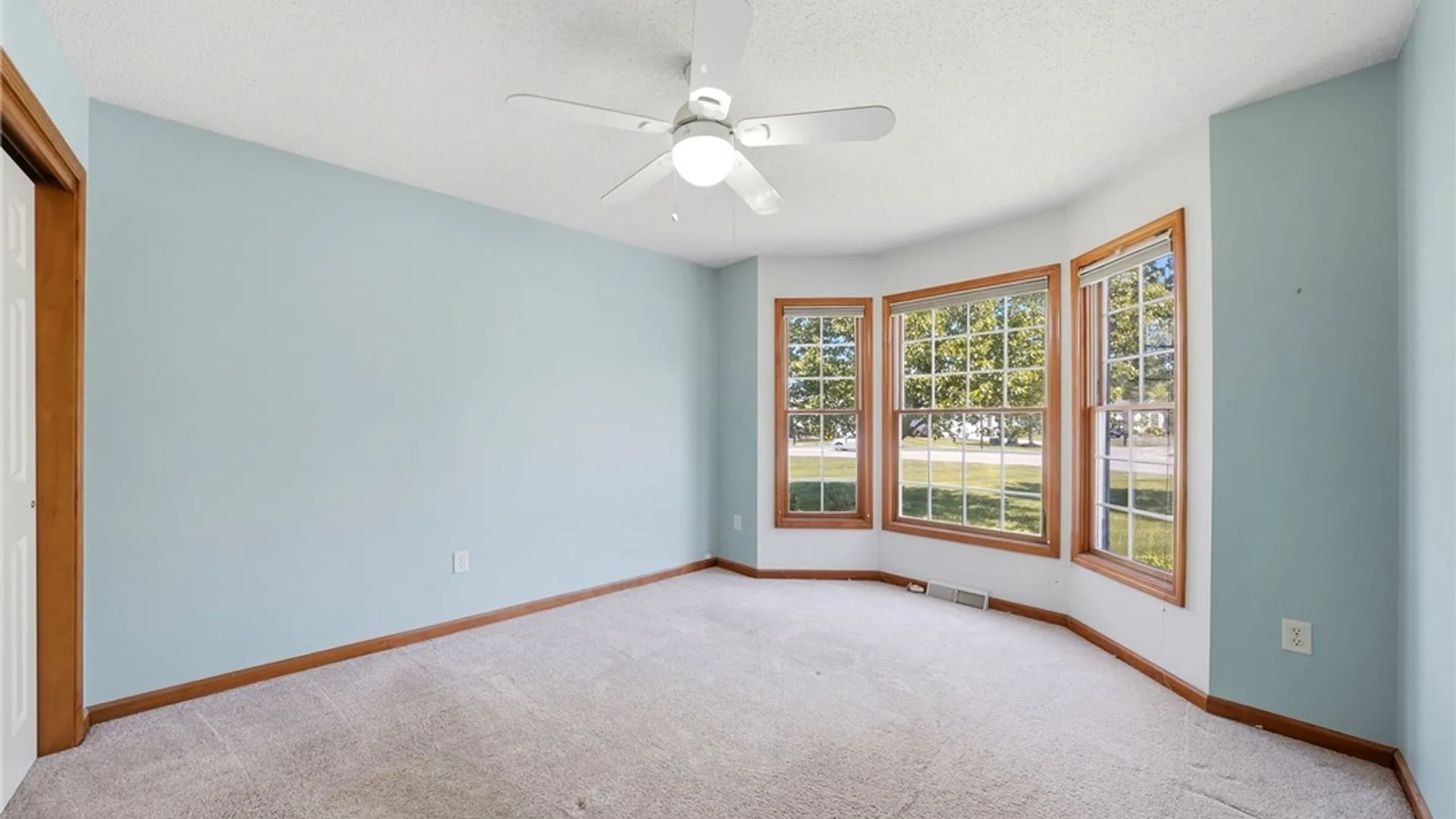 Property at 5434 Carleton Lake Drive, Lockport Town, NY 14094 16
