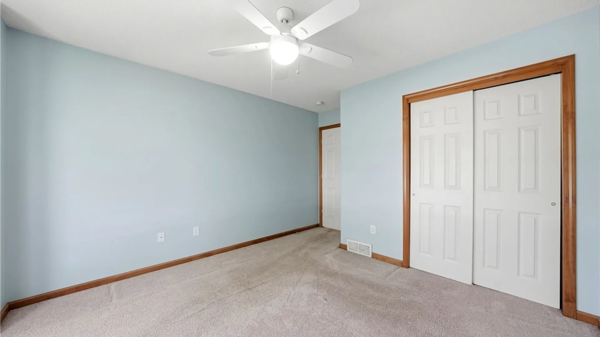Property at 5434 Carleton Lake Drive, Lockport Town, NY 14094 17