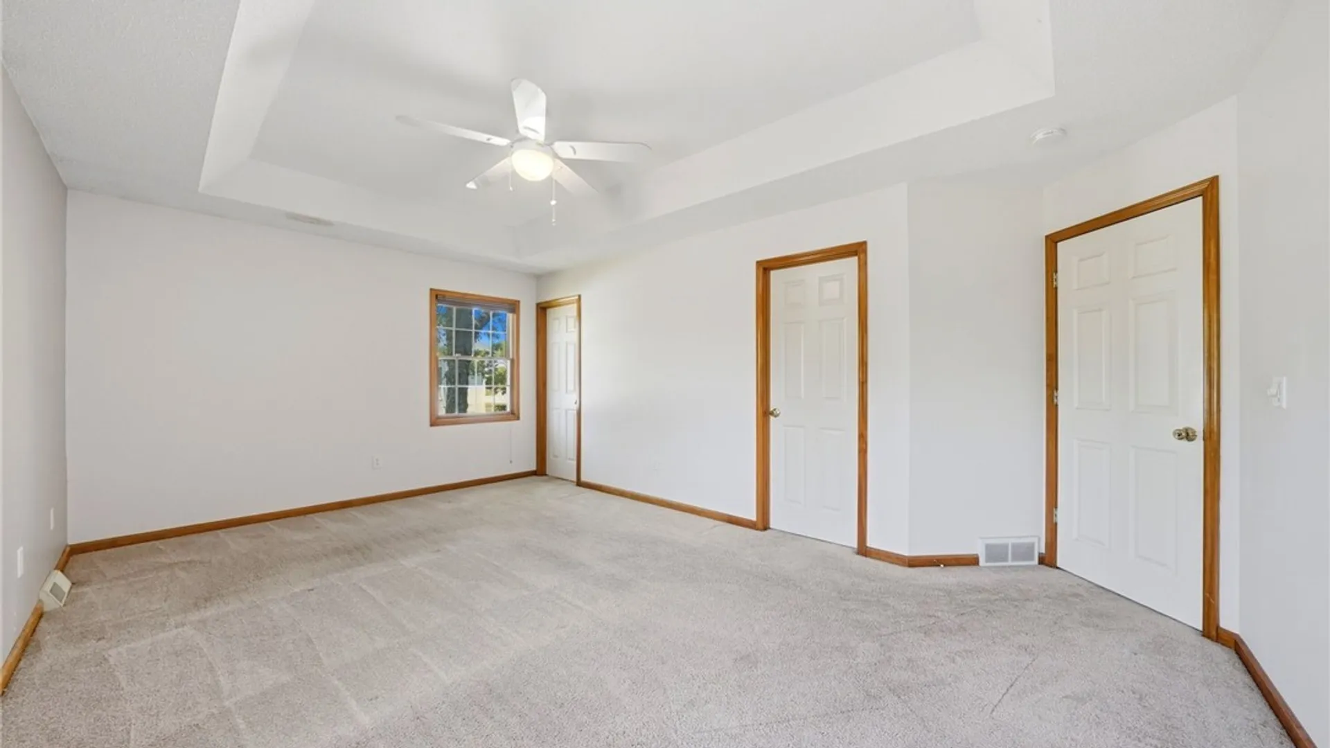 Property at 5434 Carleton Lake Drive, Lockport Town, NY 14094 20