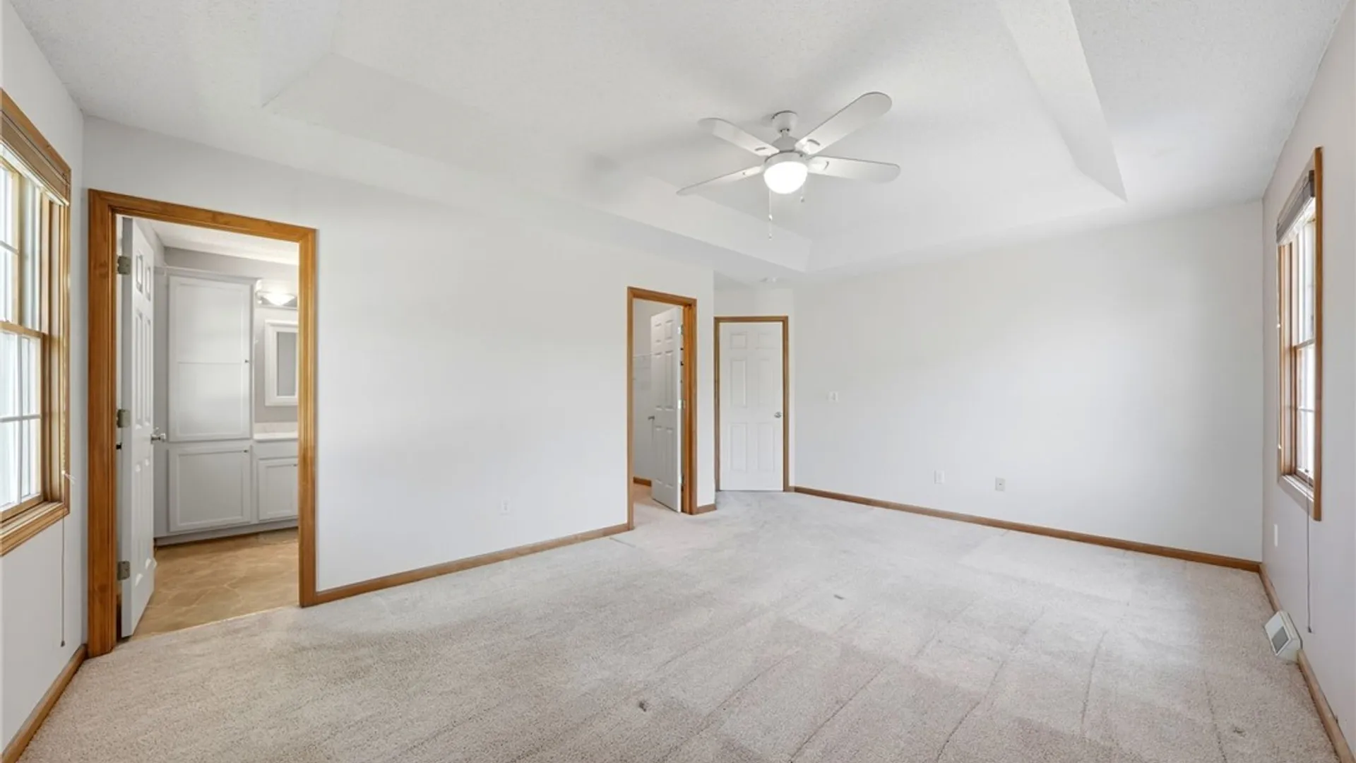 Property at 5434 Carleton Lake Drive, Lockport Town, NY 14094 21