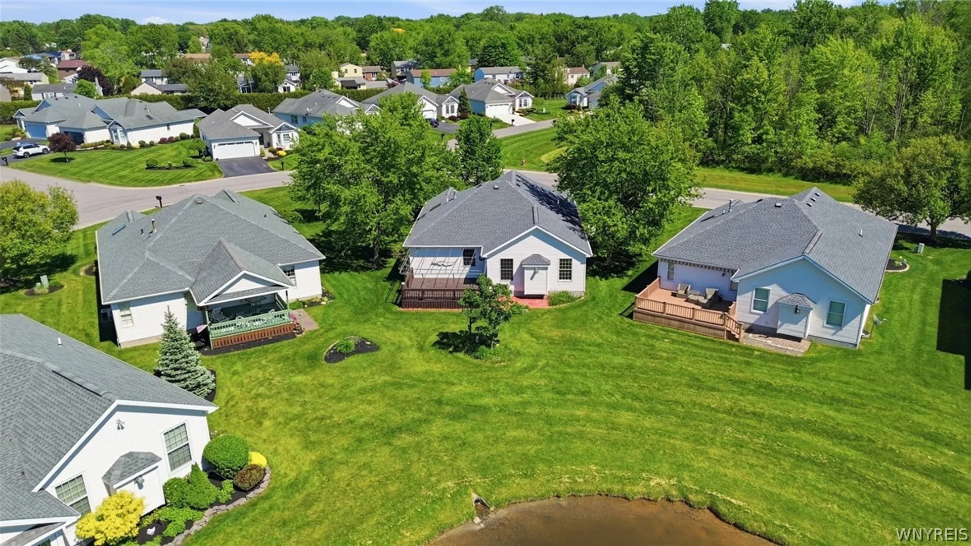 Property at 5434 Carleton Lake Drive, Lockport Town, NY 14094 35
