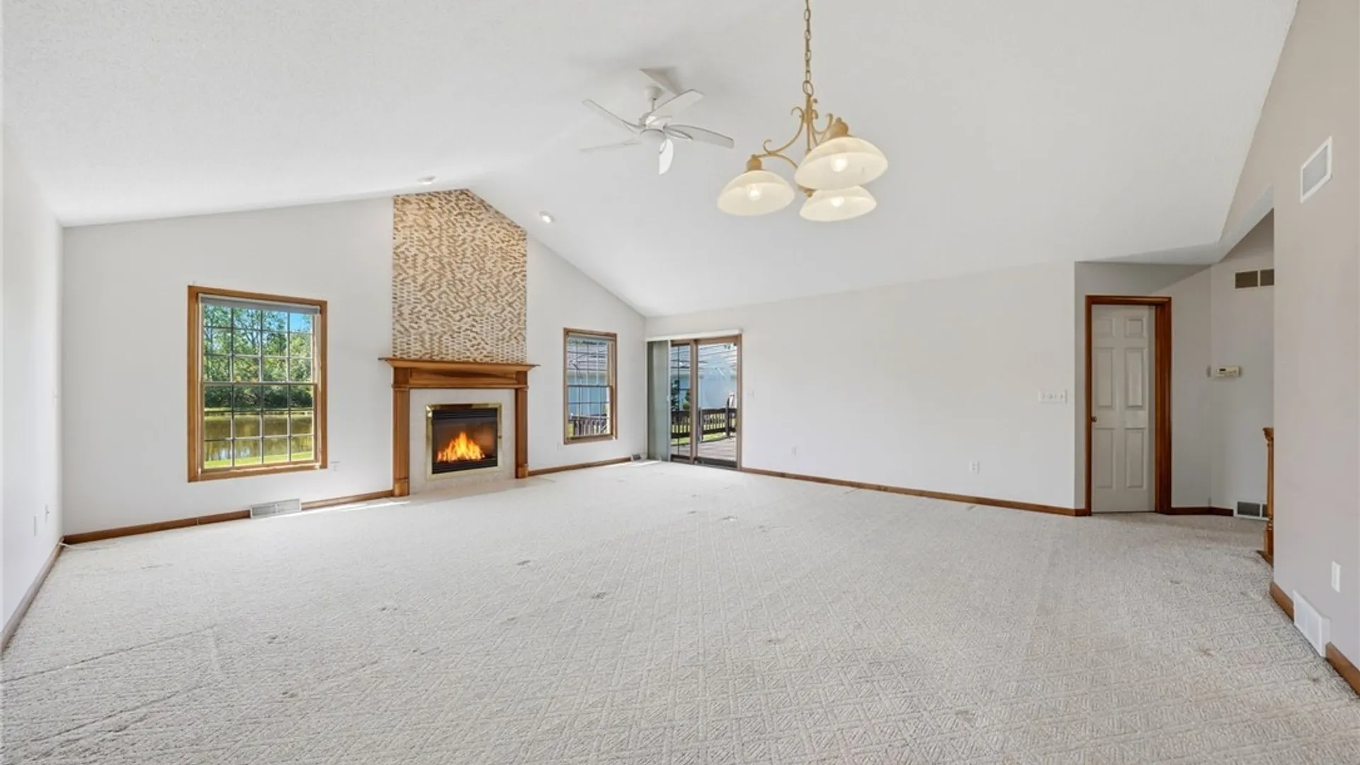 Property at 5434 Carleton Lake Drive, Lockport Town, NY 14094 6