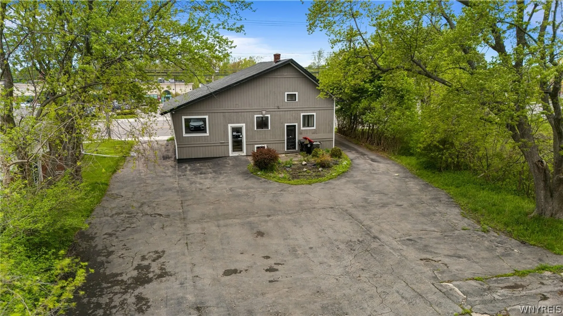 Property at 6351 Transit Road, Lancaster, NY 14043 4