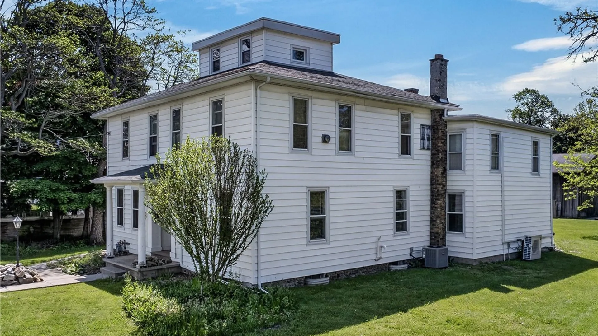 Property at 39 East Avenue, Newstead, NY 14001 2