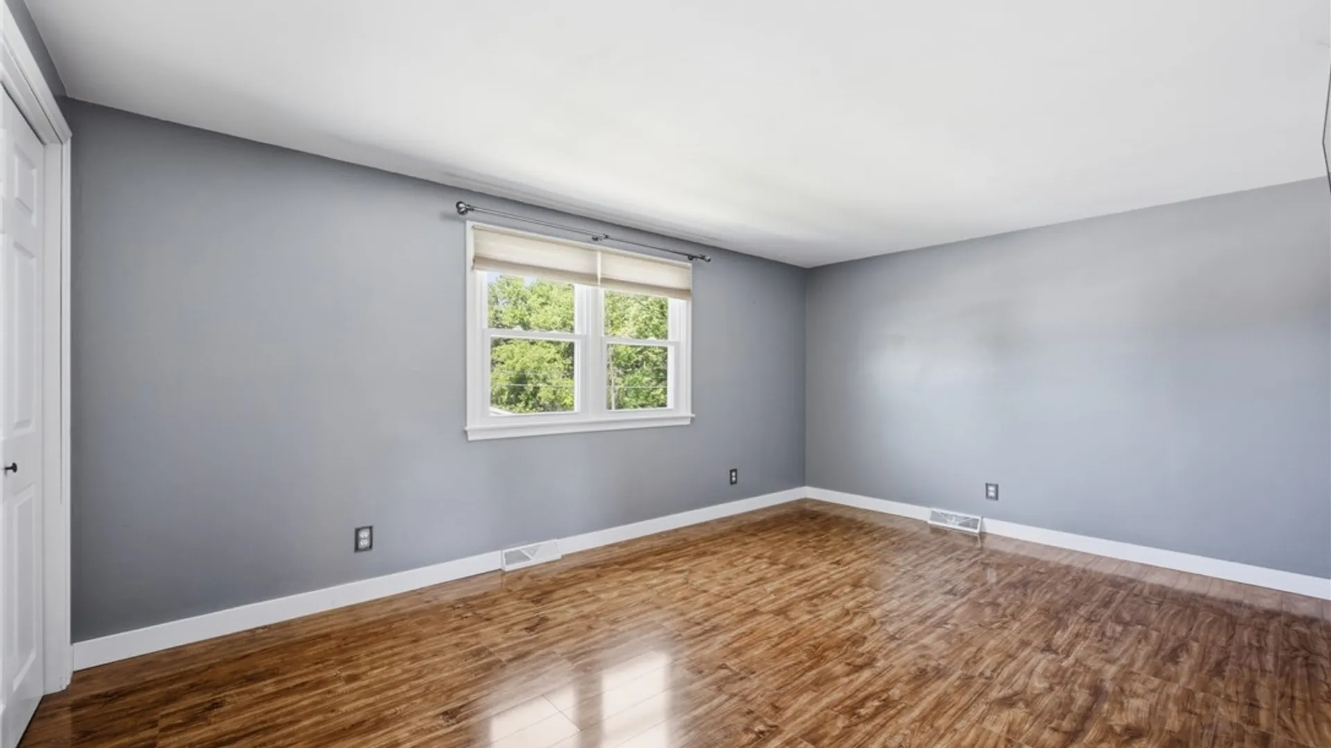 Property at 567 Borden Road, Cheektowaga, NY 14227 19