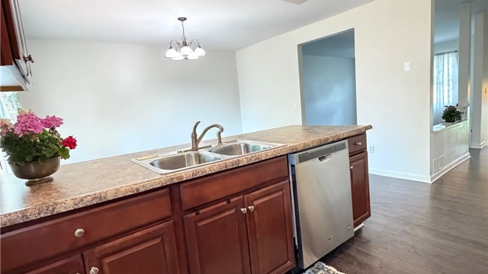 Property at 6437 Sterling Circle, Victor, NY 14564 11