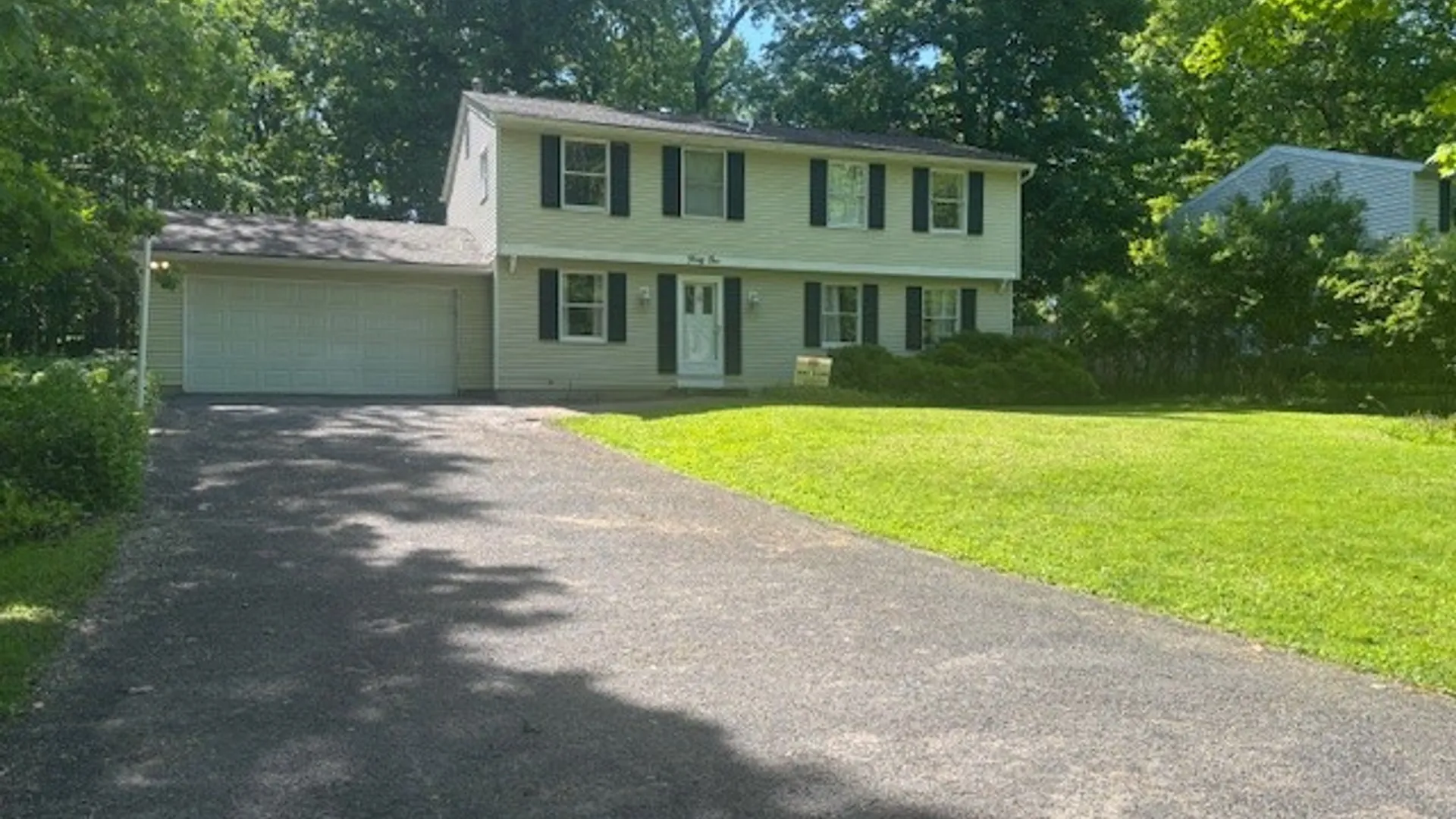 Property at 41 S Ridge Trail, Perinton, NY 14450 2
