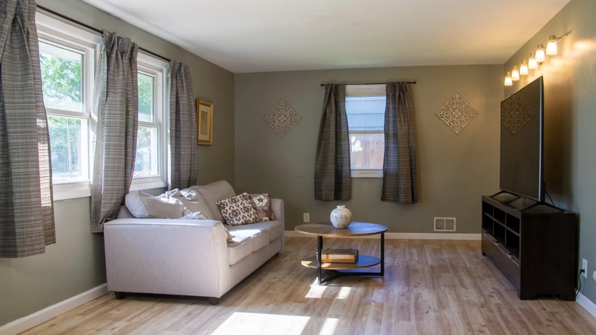 Property at 354 Ballad Avenue, Greece, NY 14626 2