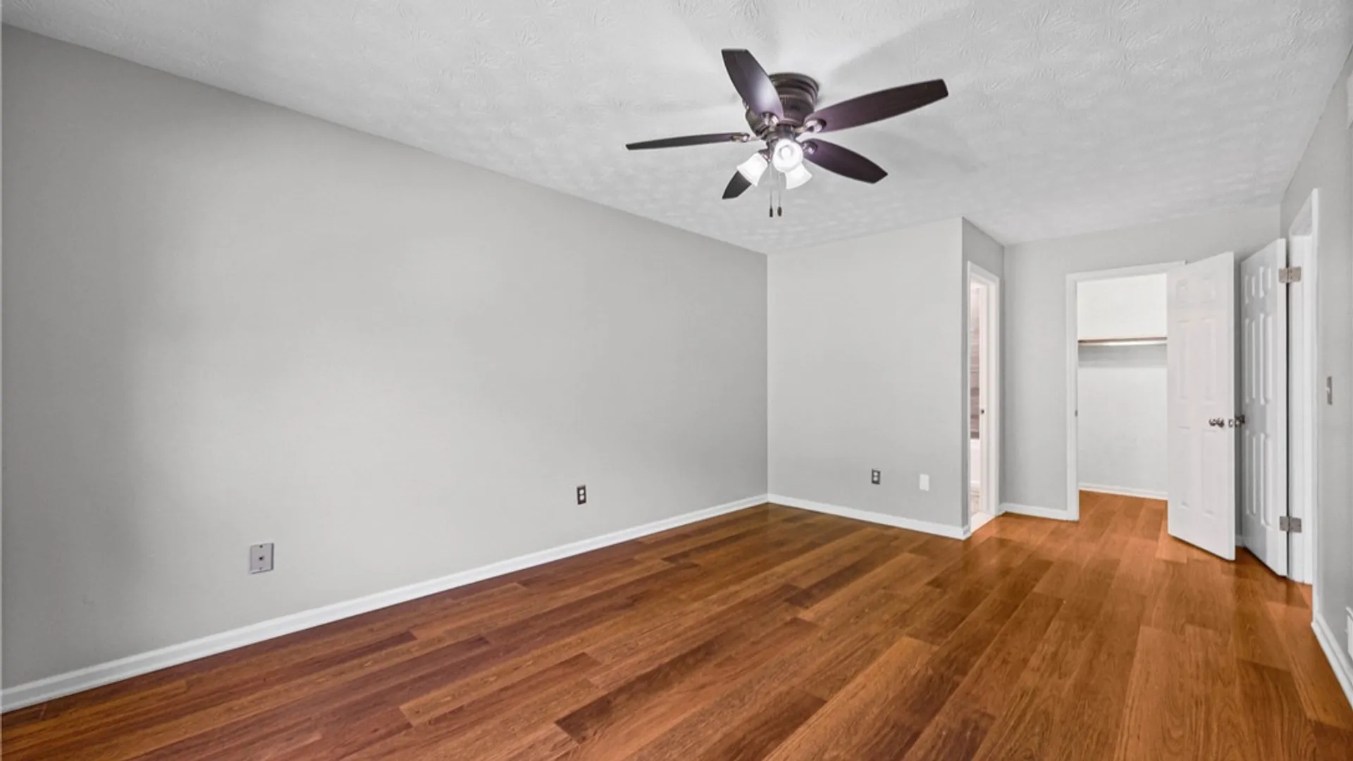 Property at 28 Beacon HI, Perinton, NY 14450 21