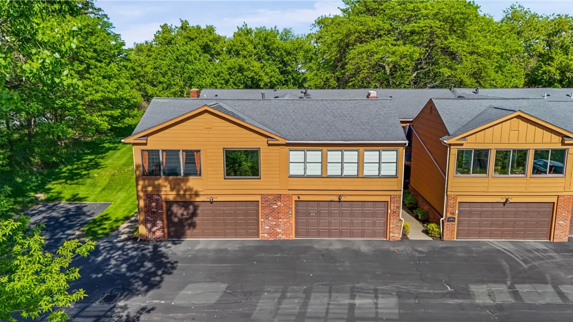 Property at 28 Beacon HI, Perinton, NY 14450 38