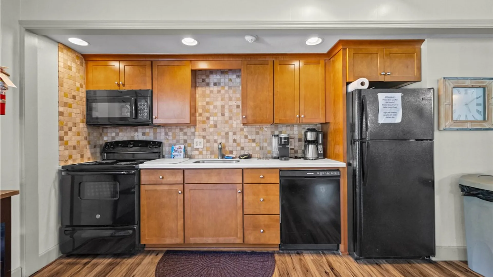 Property at 28 Beacon HI, Perinton, NY 14450 41