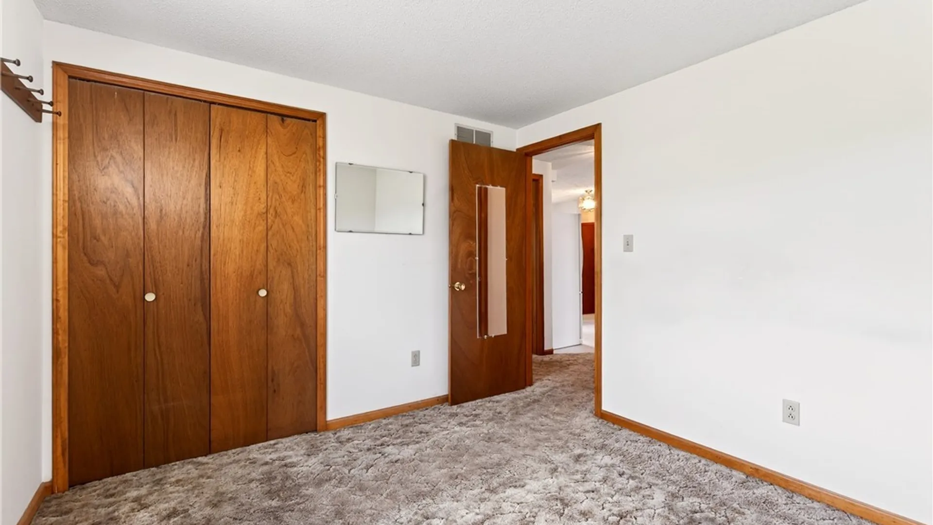 Property at 144 Hillpine Road, Cheektowaga, NY 14227 19