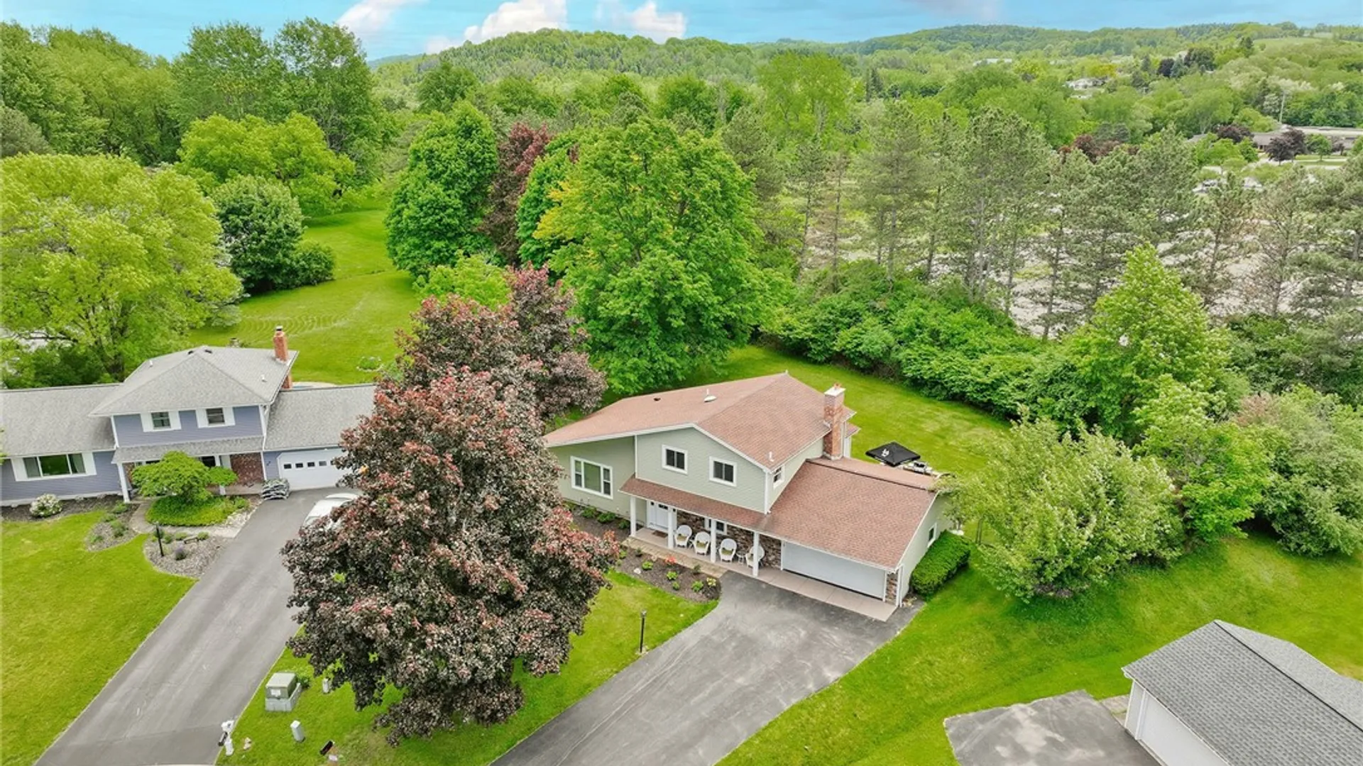 Property at 27 Center Crossing Crossing, Perinton, NY 14450 4