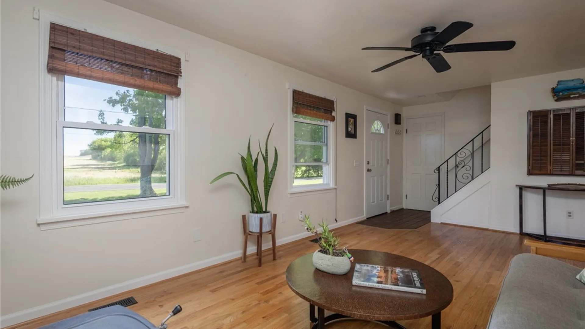 Property at 962 Martin Road, Henrietta, NY 14586 4
