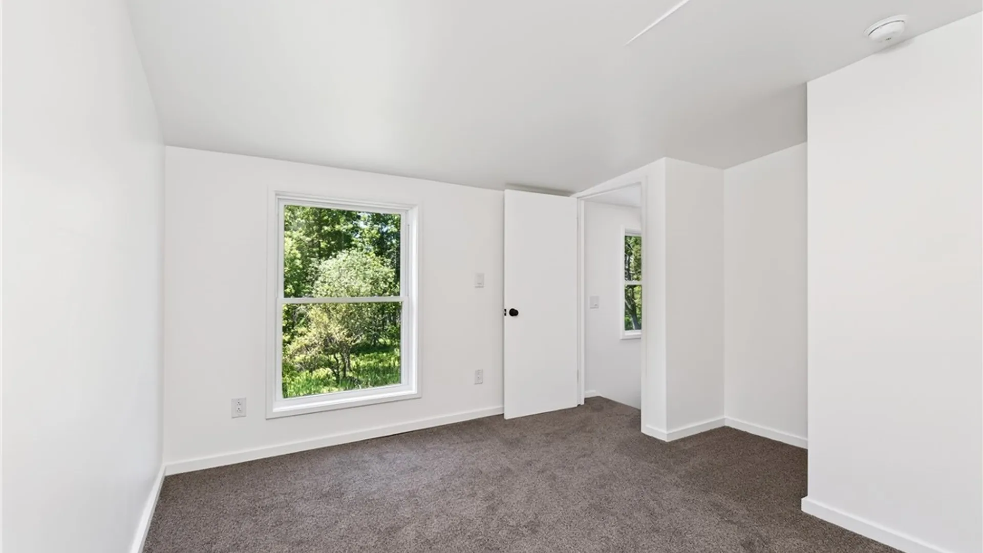 Property at 4076 N Freeman Road, Orchard Park, NY 14127 29