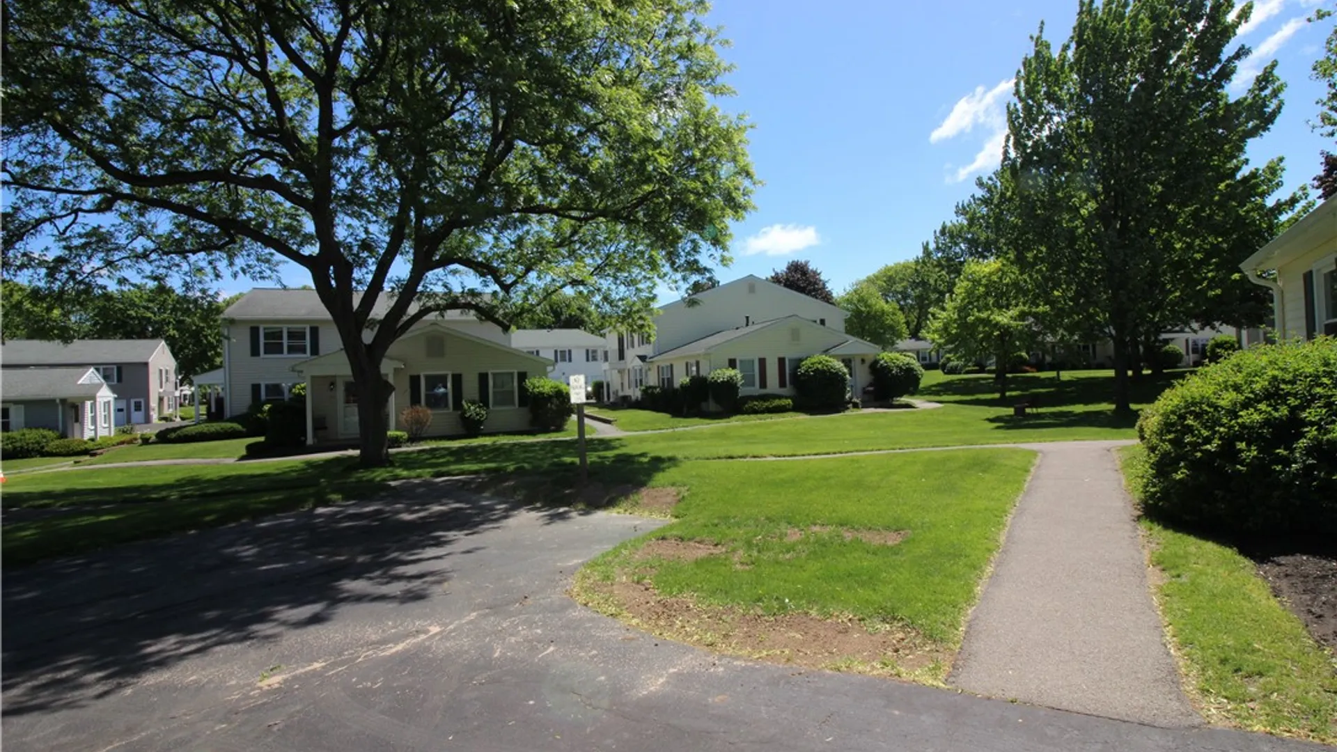 Property at 37 Heron Way, Perinton, NY 14450 20