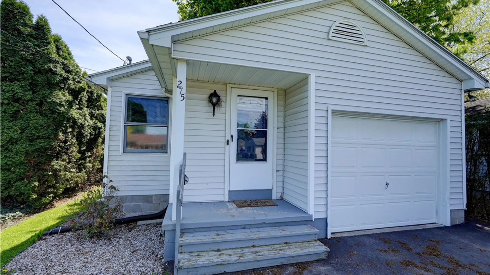 Property at 275 Norwood Avenue, Gates, NY 14606 2