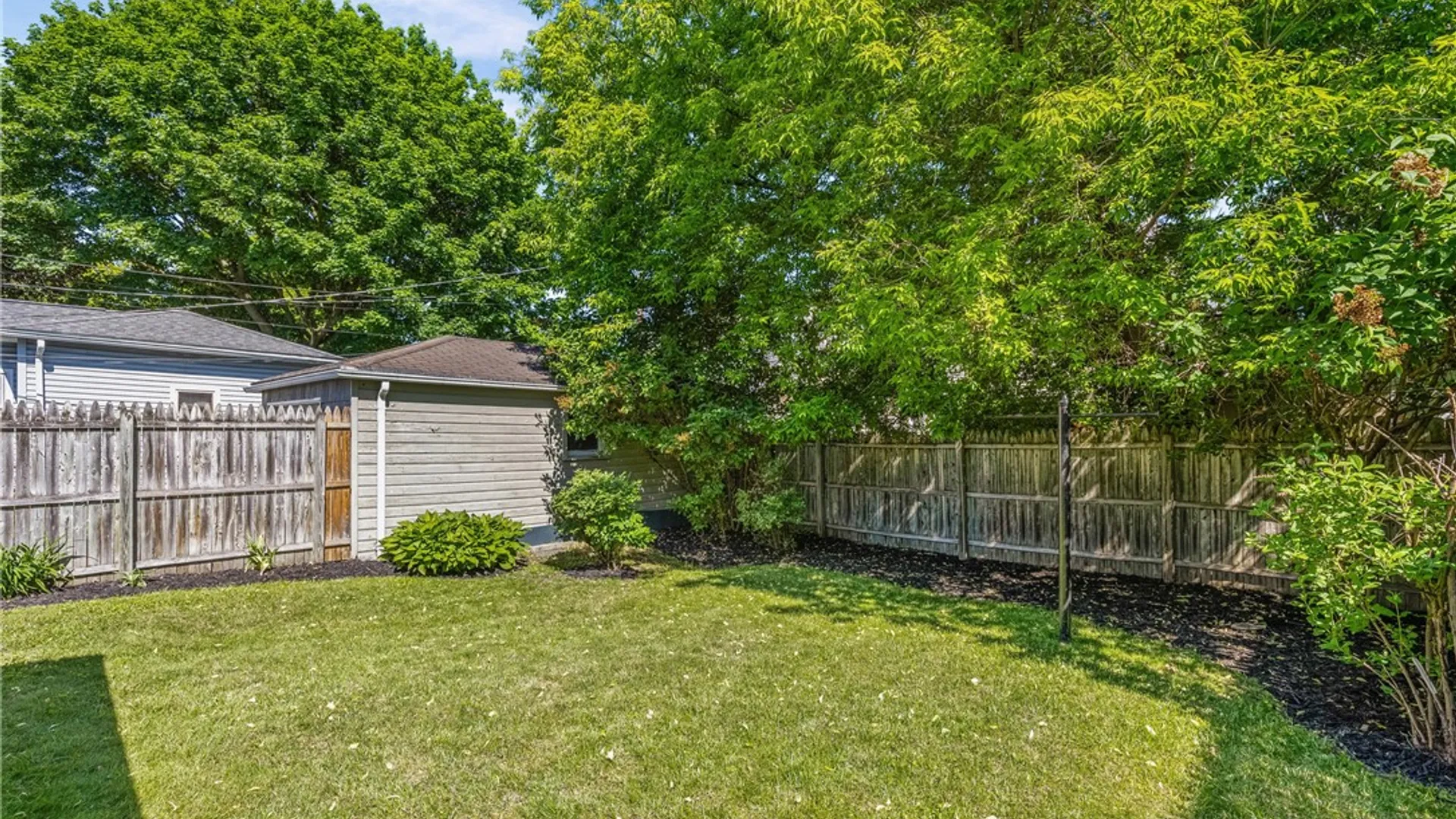 Property at 294 Hurstbourne Rd, Irondequoit, NY 14609 29