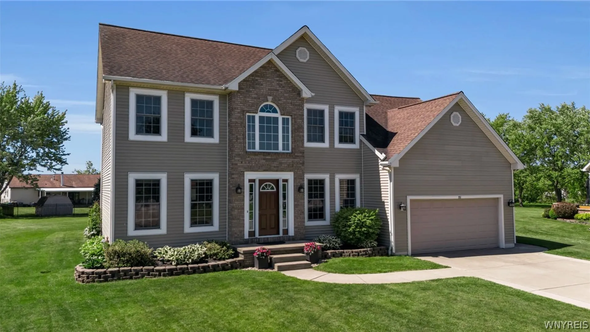 Property at 153 Nathans Trail, Lancaster, NY 14086 2