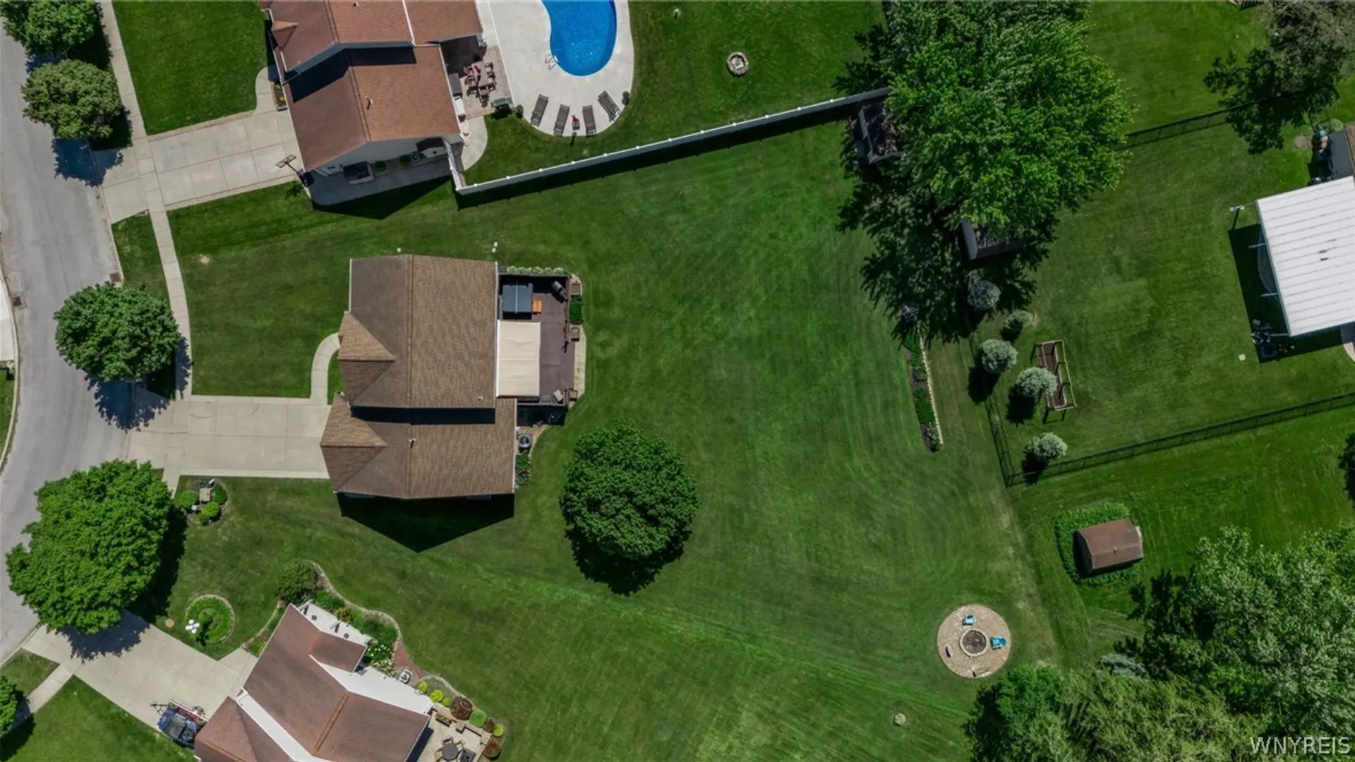 Property at 153 Nathans Trail, Lancaster, NY 14086 38
