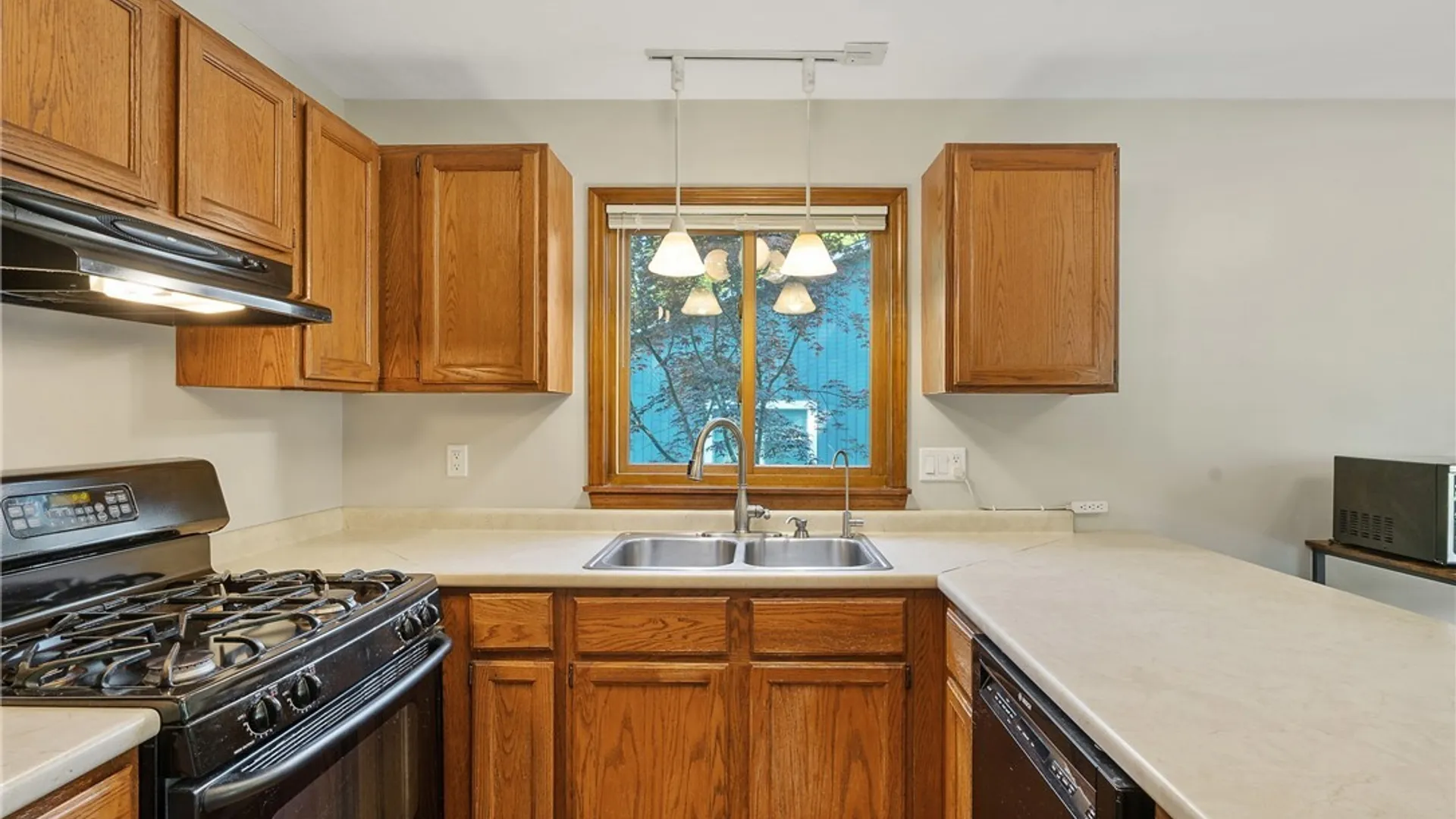 Property at 8837 Wandering Way, Lysander, NY 13027 18