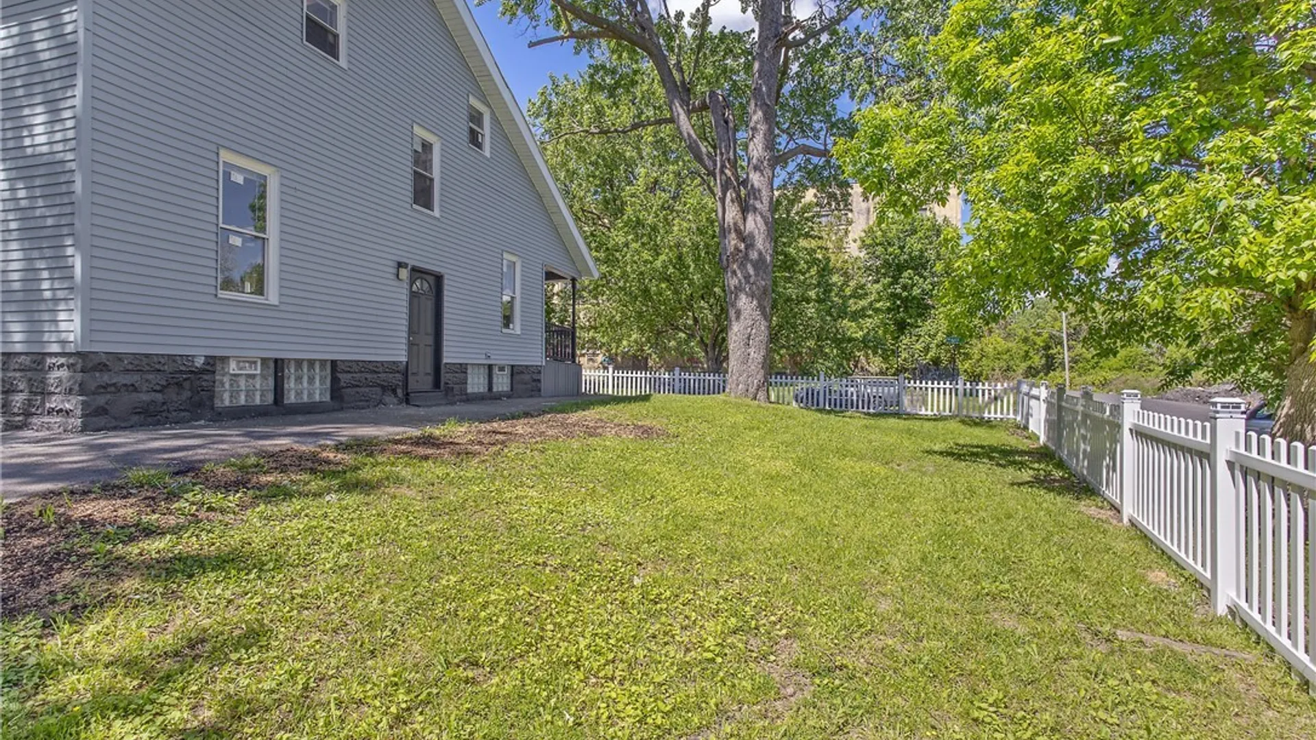 Property at 203 Maple Street, Syracuse, NY 13210 44