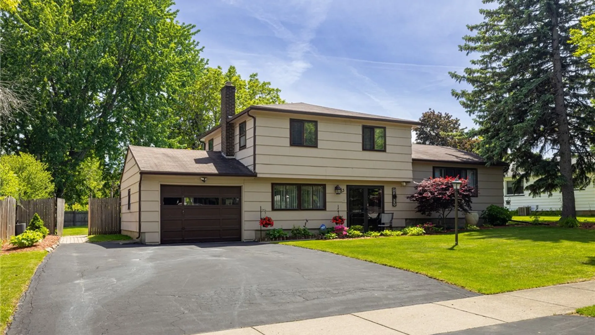 Property at 53 Echo St, Irondequoit, NY 14609 2