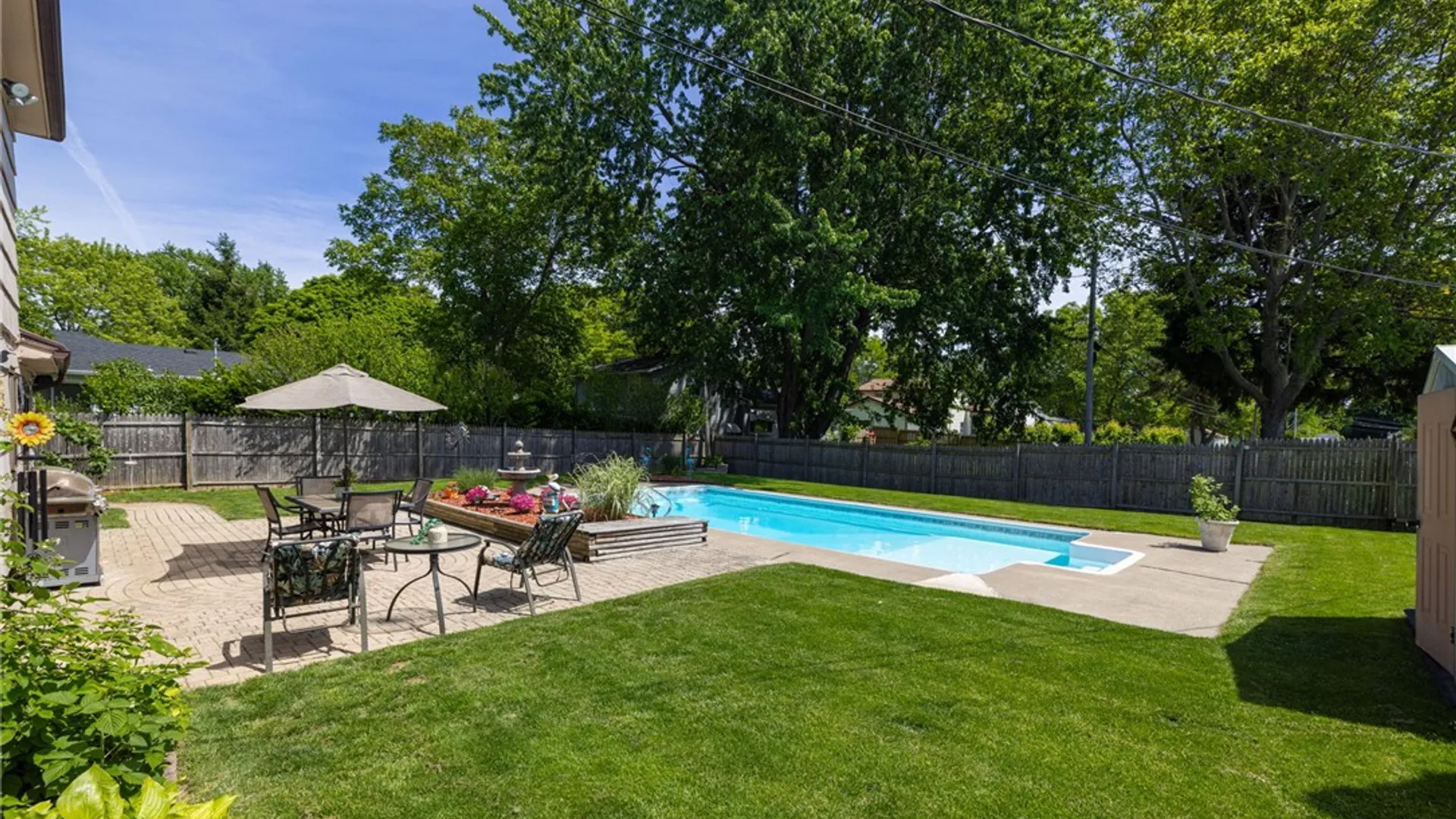 Property at 53 Echo St, Irondequoit, NY 14609 33