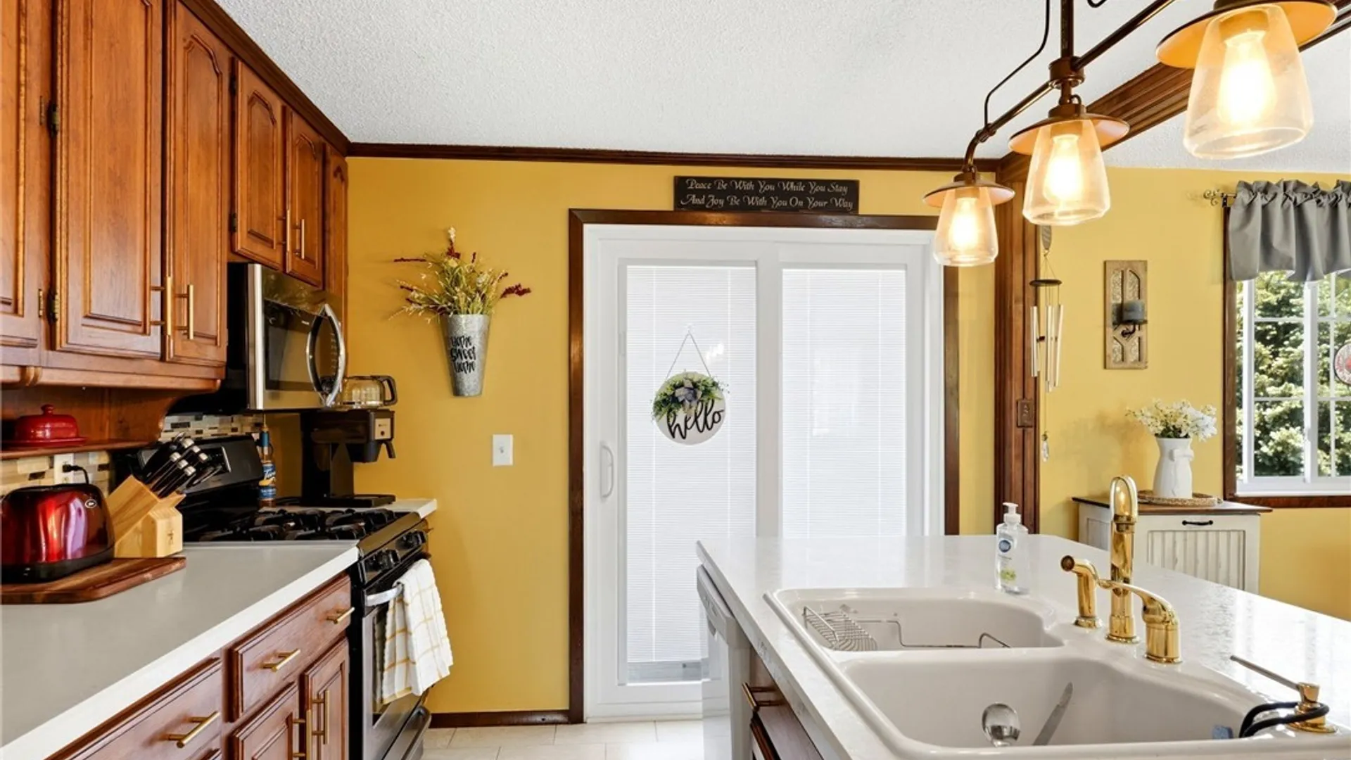 Property at 20 Tanglewood Drive, West Seneca, NY 14224 10