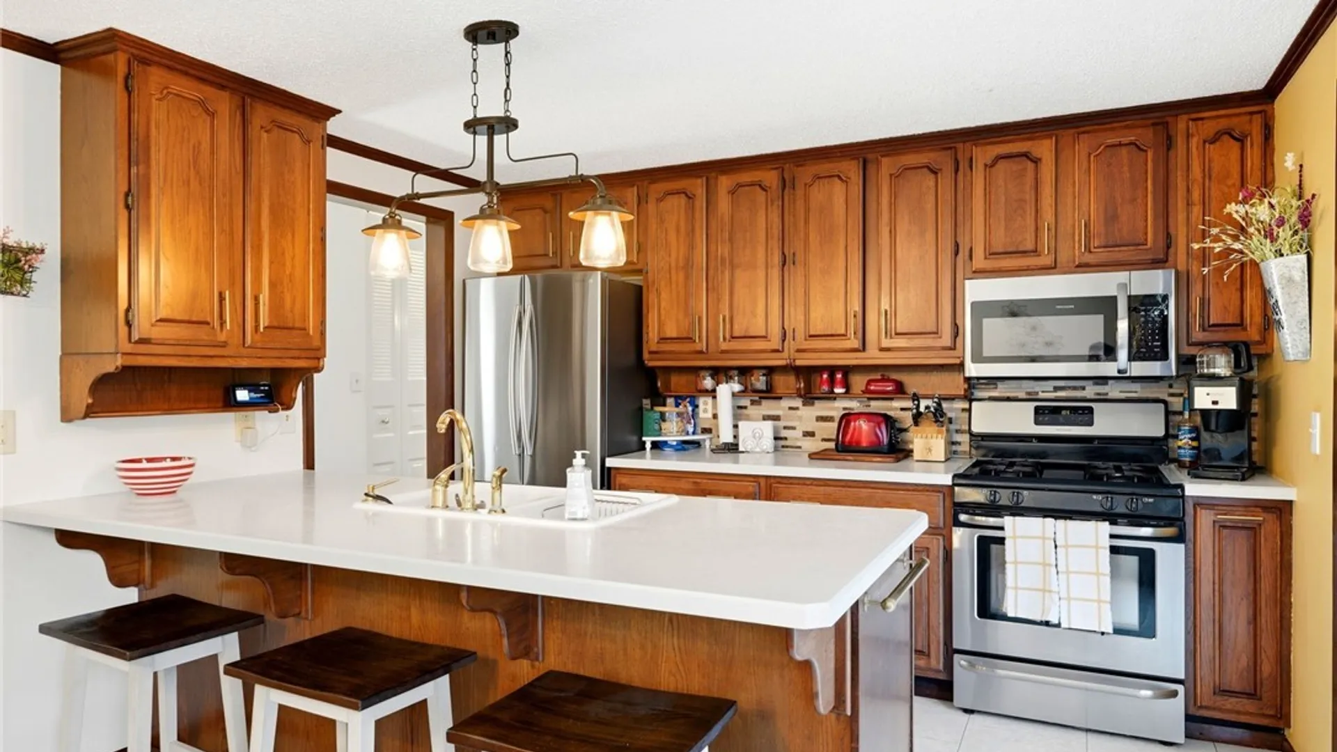 Property at 20 Tanglewood Drive, West Seneca, NY 14224 11