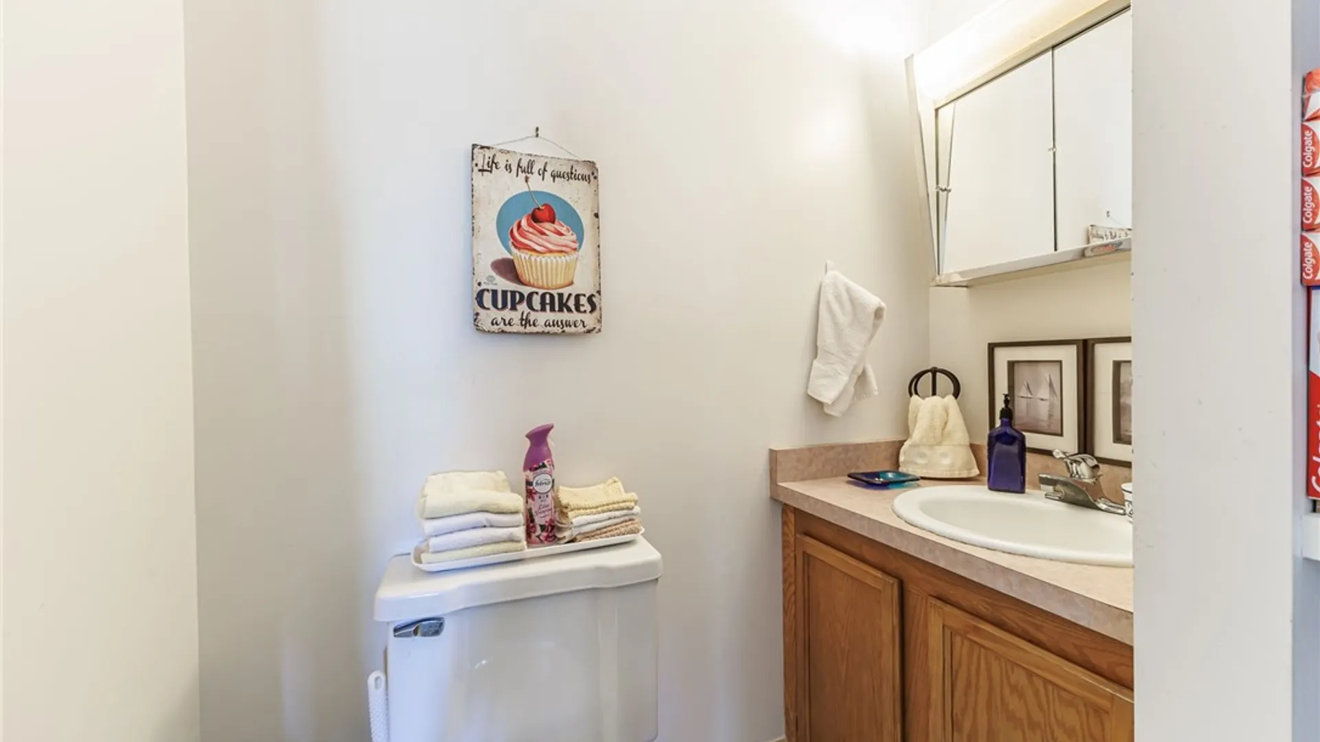 Property at 29 Great Wood Court, Perinton, NY 14450 16